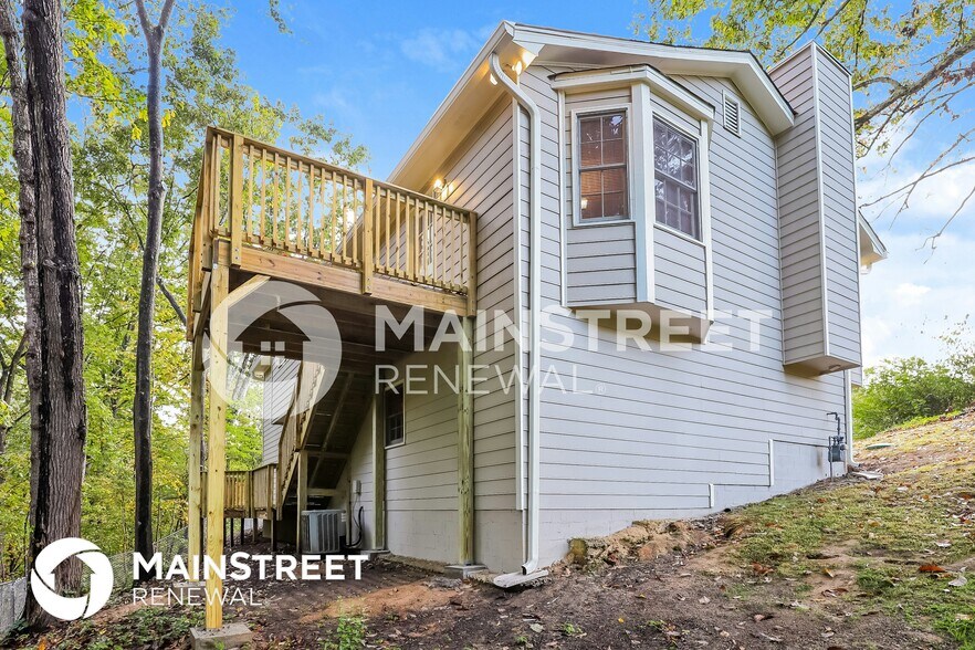 Building Photo - 4641 Laurel Brook Dr