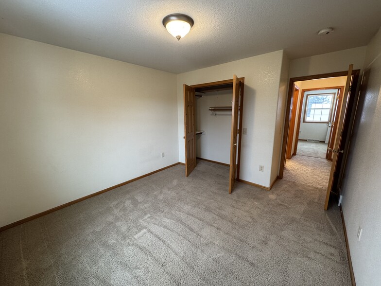 2nd floor bedroom - 628 E Pine St