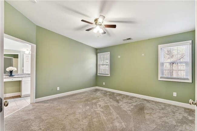 Building Photo - 4660 Hanstedt Trce