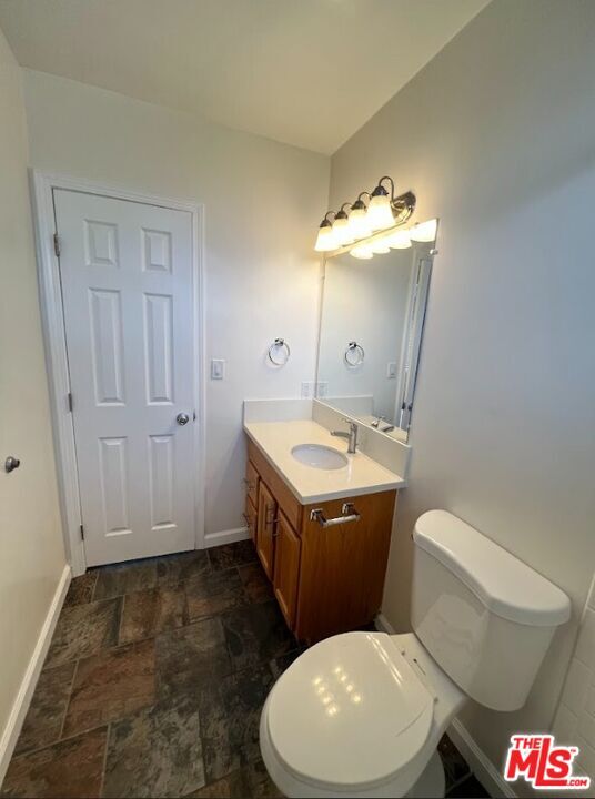 Building Photo - 2637 S Centinela Ave