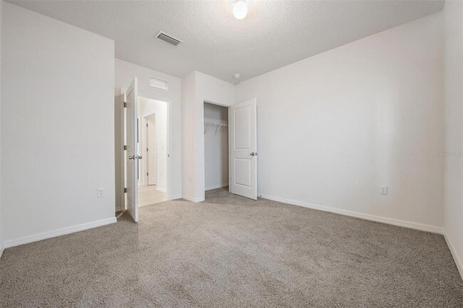 Building Photo - 10210 Golden Light Ct