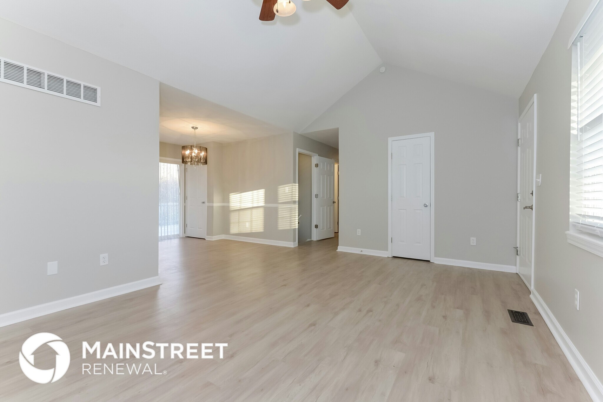 Building Photo - 1630 S Whitney Dr