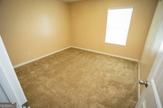 Building Photo - 141 Westin Way