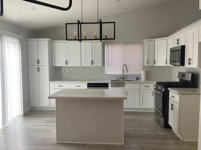 Building Photo - 14488 Clemson Ct