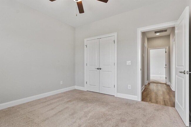 Building Photo - 1420 Wildlife Wy