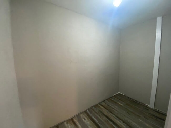 Building Photo - 265 C St