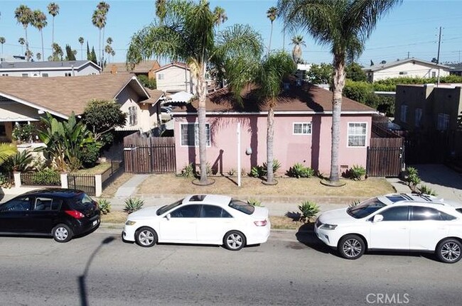 Building Photo - 1502 S Redondo Blvd