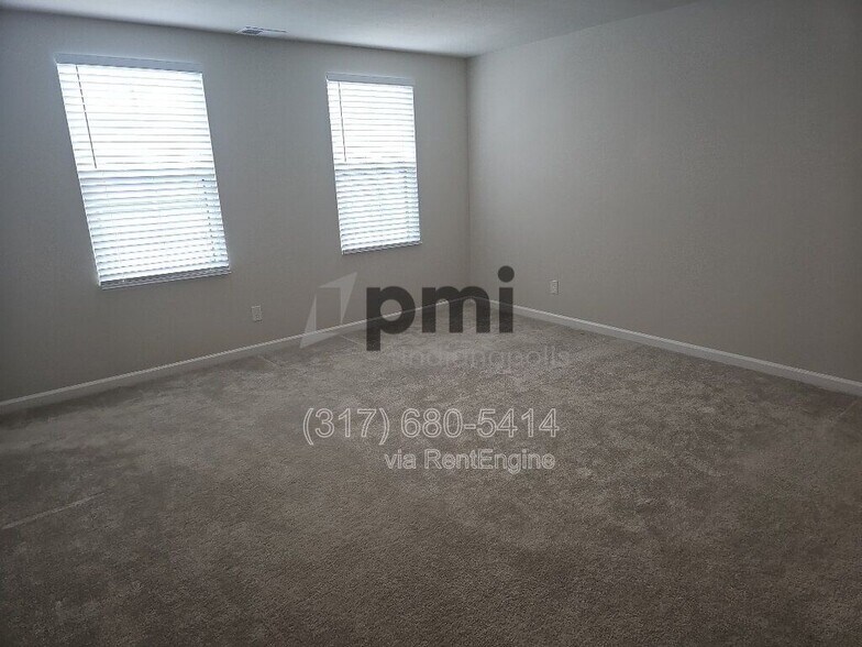 Building Photo - 1854 Cascades Dr