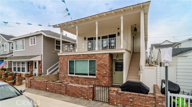 Building Photo - 320 Coral Ave