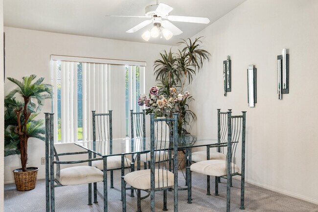 Building Photo - 75355 Santa Fe Trail