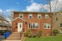 Building Photo - 167 Rockwood Pl