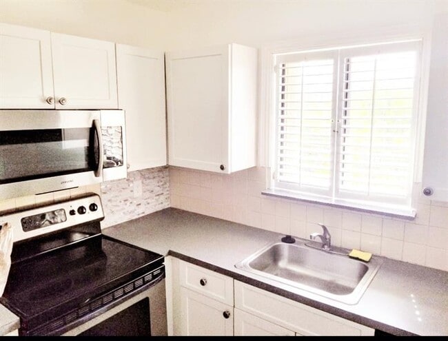 Primary Photo - 1201 S Flagler Ave