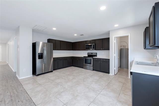 Building Photo - 3111 Westview Dr