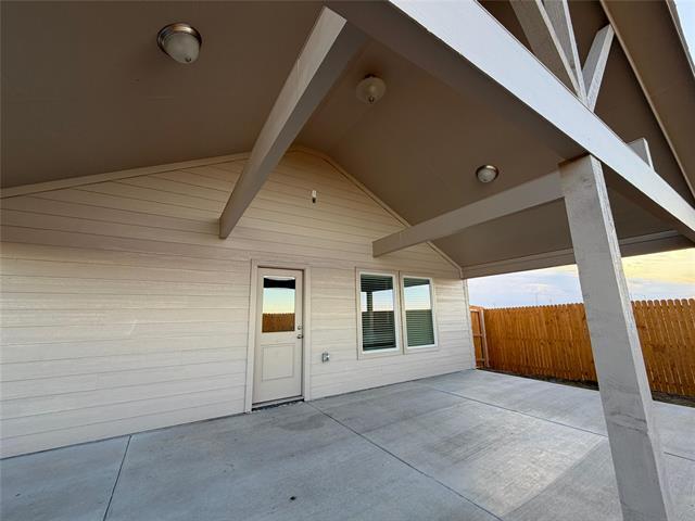 Building Photo - 1384 Amapola Dr