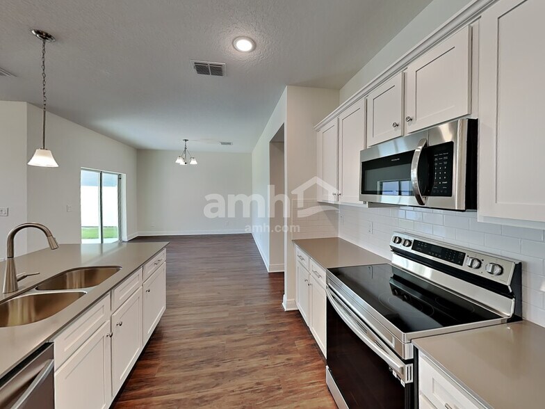 Building Photo - 2776 Ponds Trl