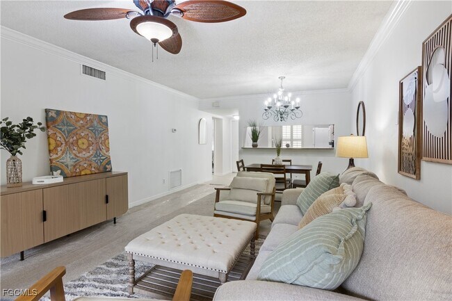 Building Photo - 15126 Parkside Dr