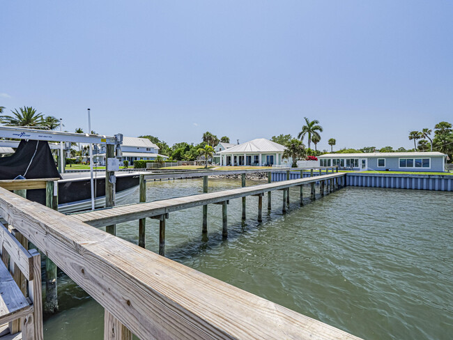 Building Photo - 13630 N Indian River Dr