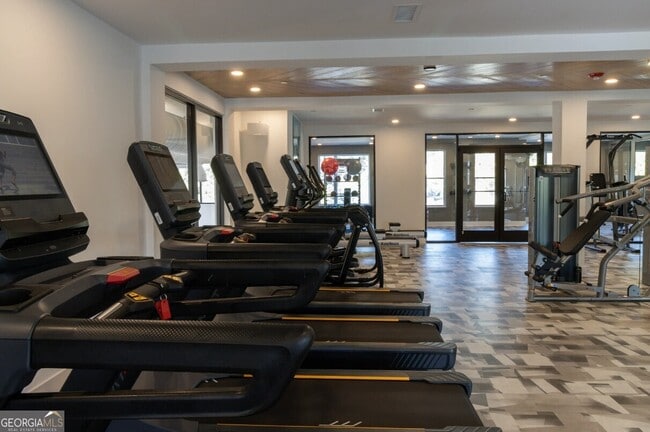 Building Photo - 305 Collins Industrial Way