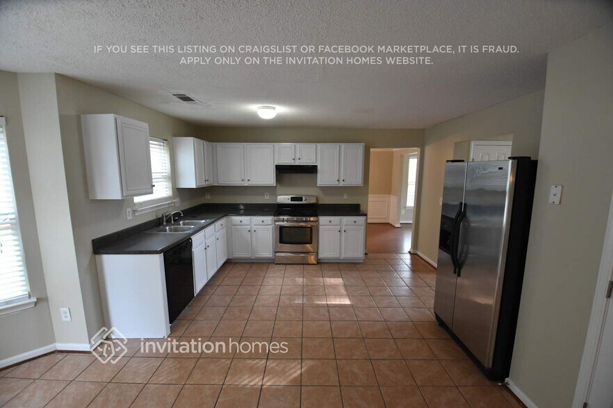 Building Photo - 4103 Sitka Dr