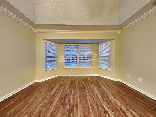 Building Photo - 86268 Augustus Ave