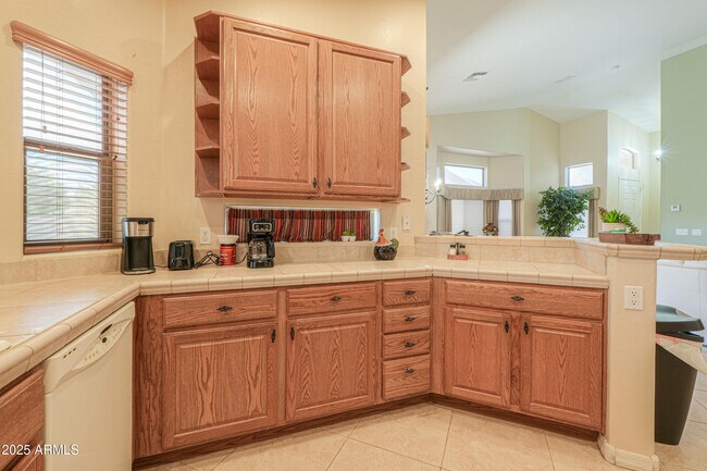 Building Photo - 1441 N Desert Willow St