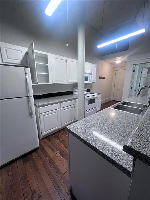 Building Photo - 116 N Broadway St