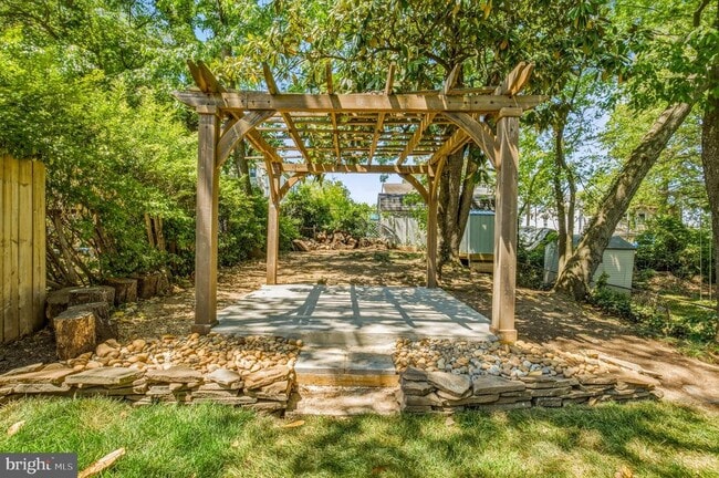 Building Photo - 5810 Fifer Dr