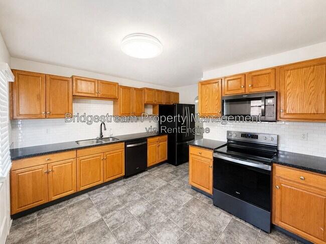 Building Photo - 2708 Ater Dr