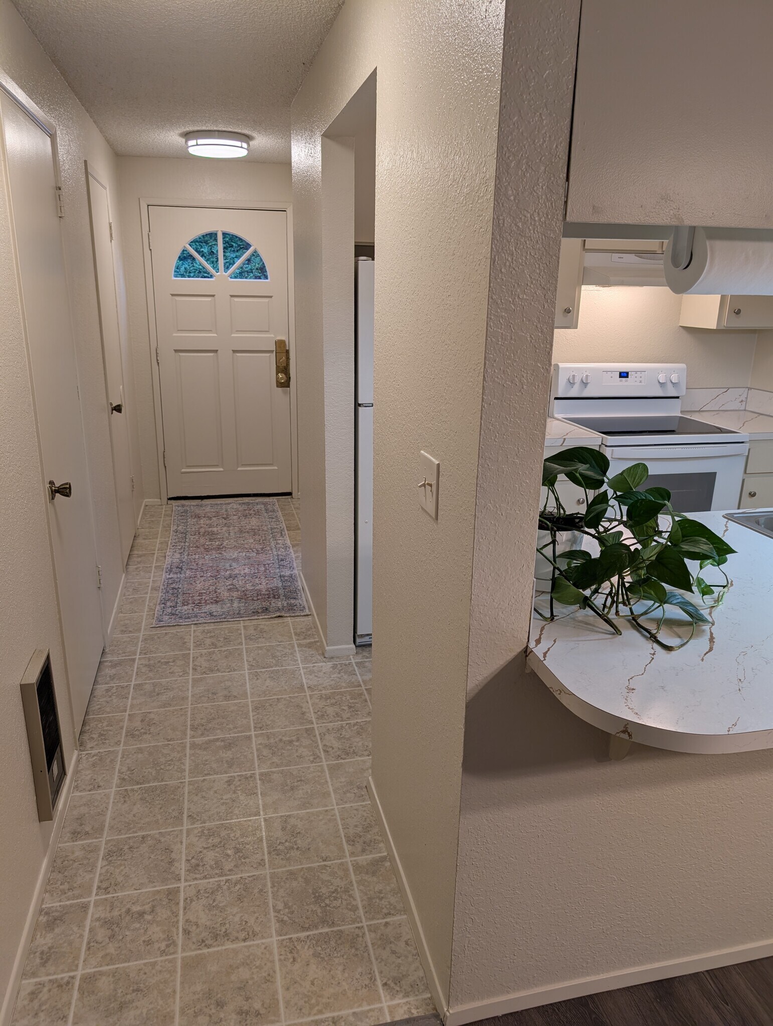 Building Photo - 4617 80th St NE