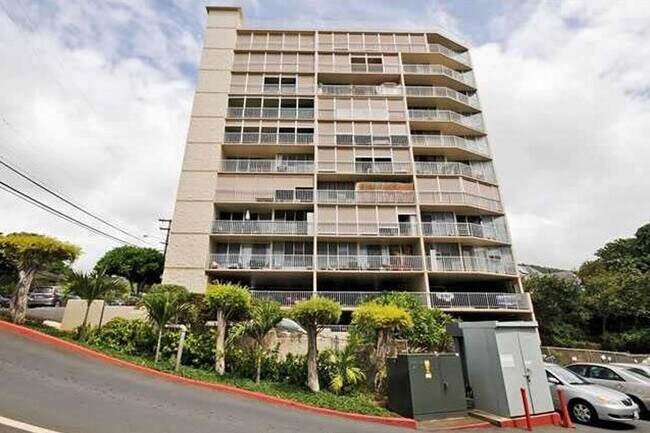 Building Photo - 1687 Pensacola St