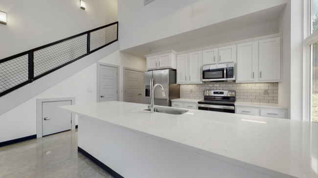 Building Photo - 3823 Jett Ln
