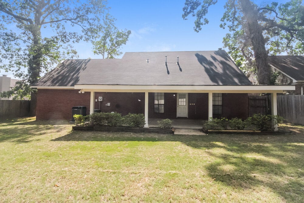 Building Photo - 7308 Alexander Rd