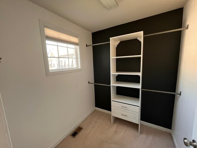 Building Photo - 2529 Perch Ln