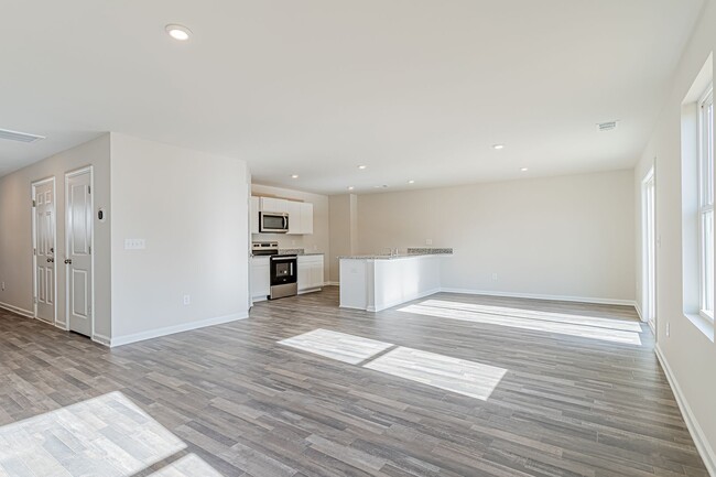 Building Photo - Price Improvement! Brand New Home in Boili...