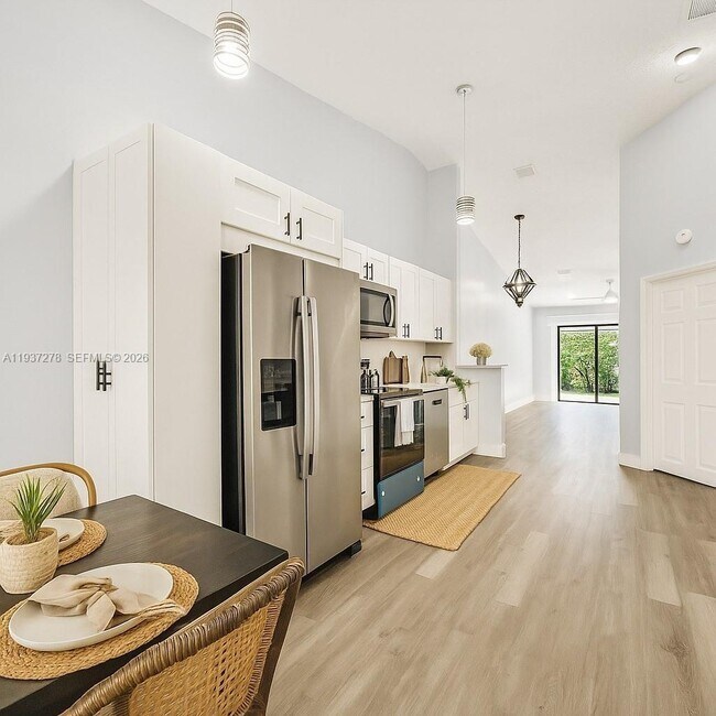 Building Photo - 3639 NW 83rd Ln