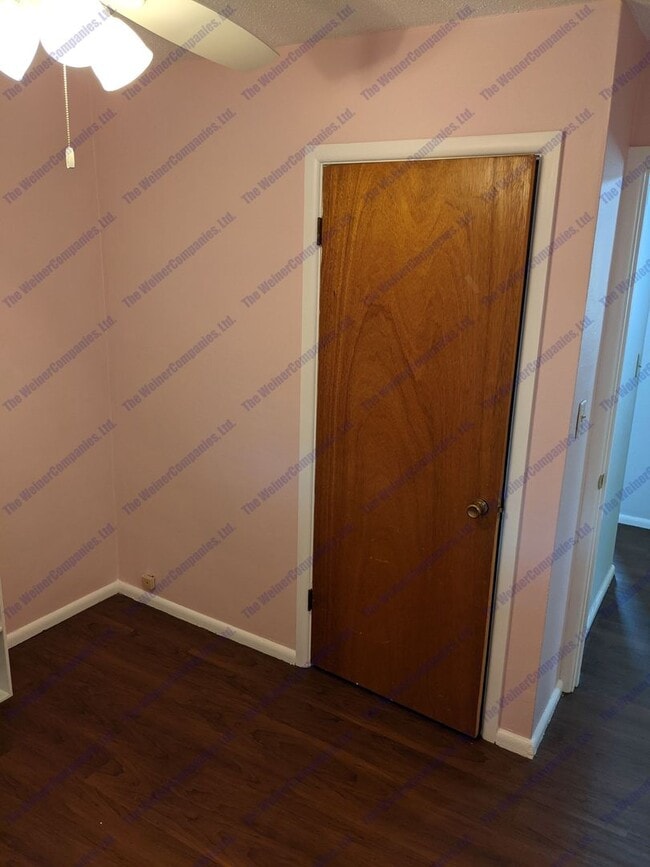 Building Photo - Now leasing!!!