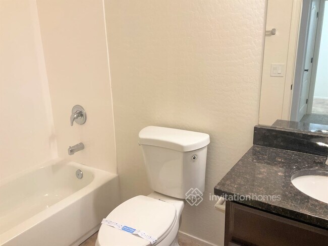 Building Photo - 13405 N 87th Dr