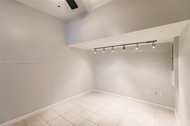 Building Photo - 13017 SW 143rd Terrace