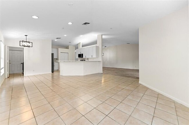 Building Photo - 5606 NW 109th Way