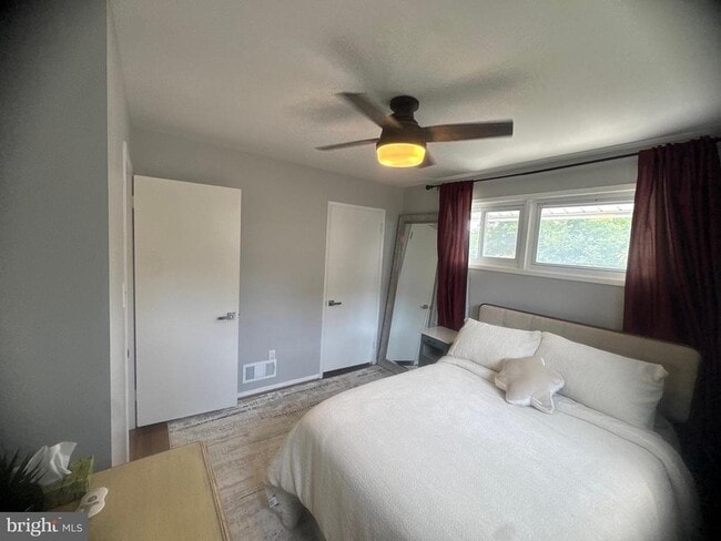 Building Photo - 6315 Willowood Ln