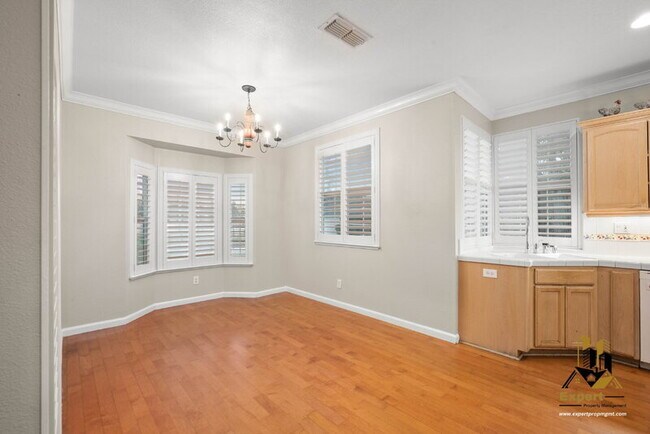 Building Photo - 5291 Bryant Rd