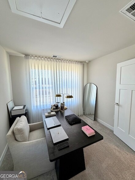 Building Photo - 2000 Fortuna St