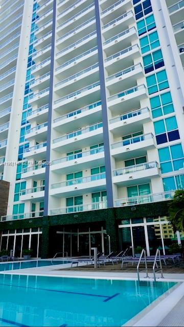 Building Photo - 1080 Brickell Ave