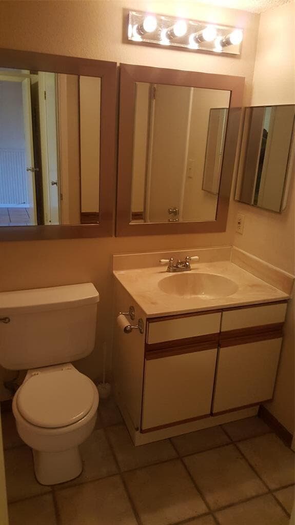 Building Photo - 2500 Burleson Rd