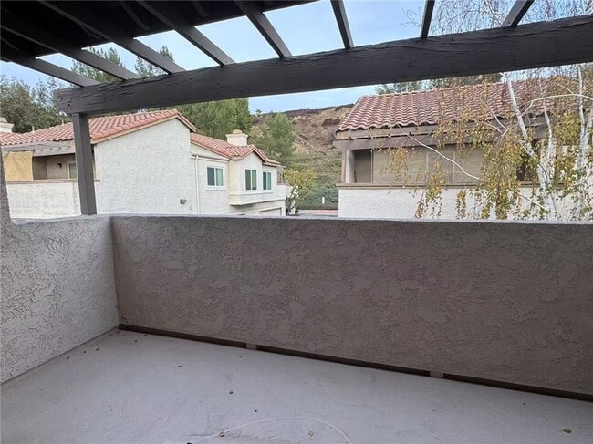 Building Photo - 444 Golden Springs Dr