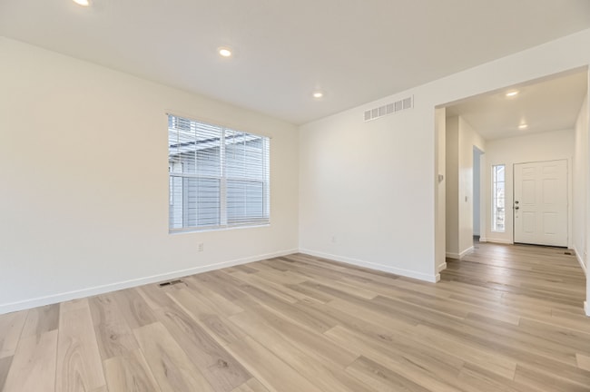 Building Photo - 24756 E Evans Dr