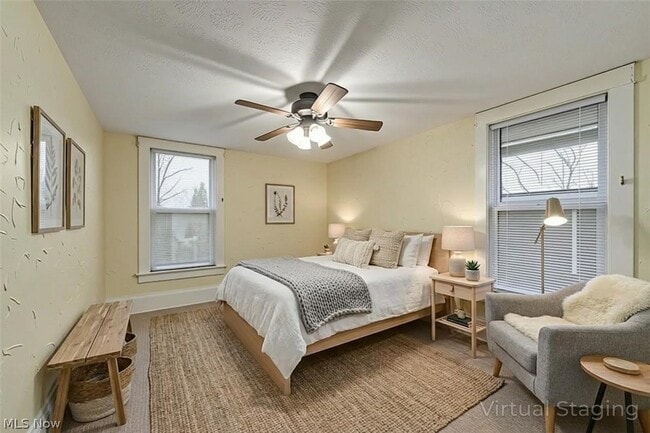 Building Photo - 37948 Barnes Ct