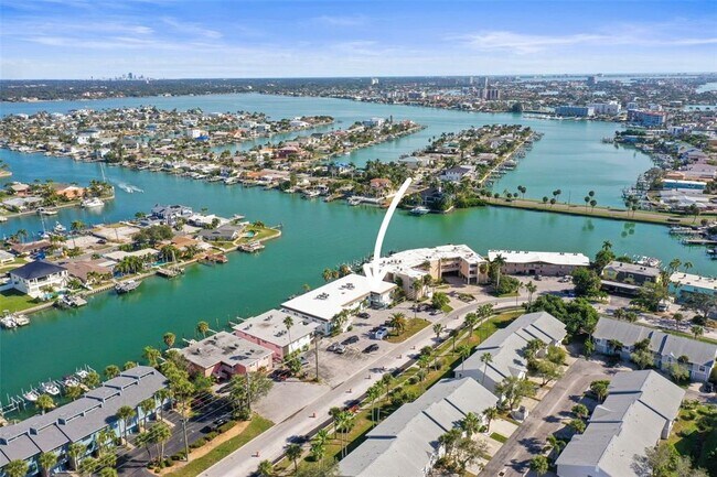 Building Photo - 11655 3rd St E