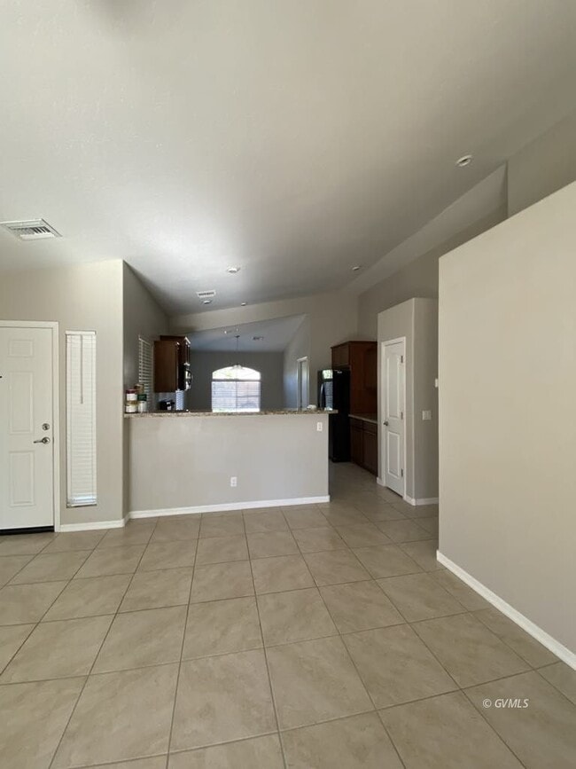 Building Photo - 1180 Coventry Dr