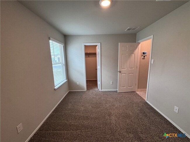 Building Photo - 1104 Prairie Clover Rd